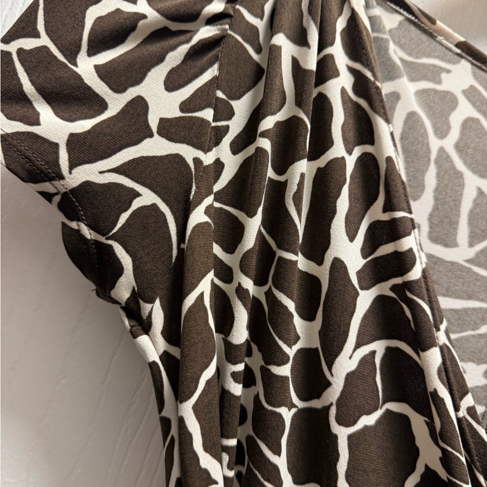 Rare Edition Brown and White Wrap Dress - Picture 5 of 8